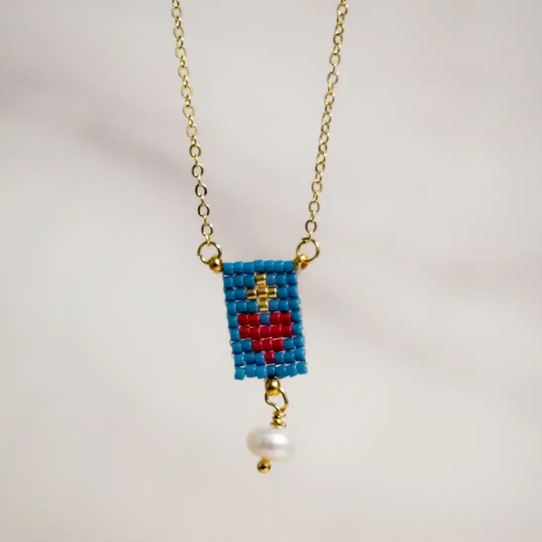 Mini Heart Scapular Miyuki Necklace with Pearl - Image 3